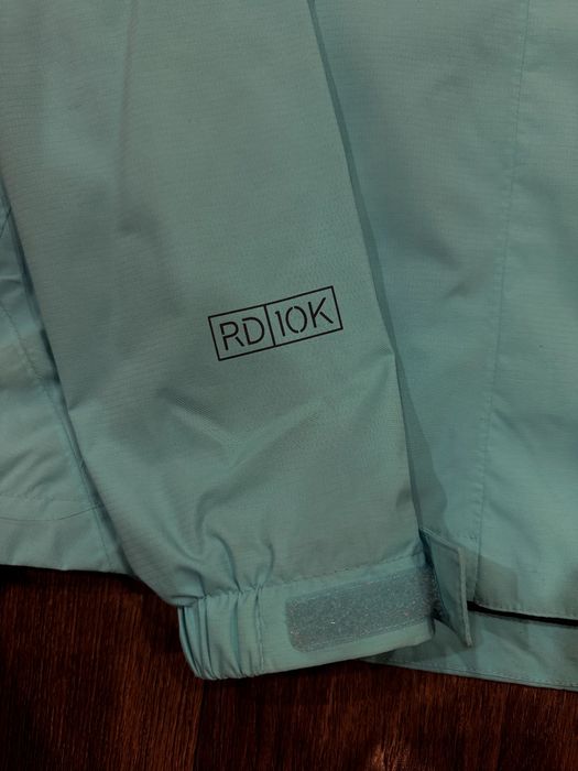 Блакитна вітрівка жіноча Radder
Опис: