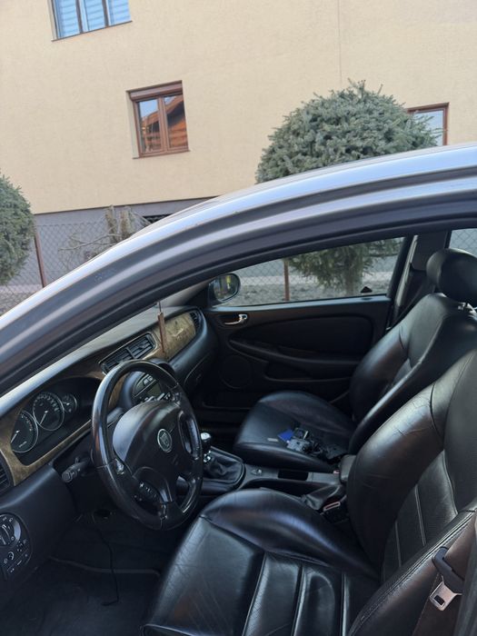 Jaguar X-Type 2,5 V6, 2001