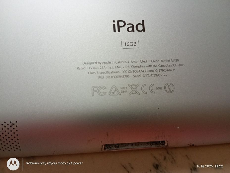 Zestaw tabletów na części