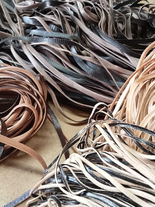 Cordão em couro artesanato