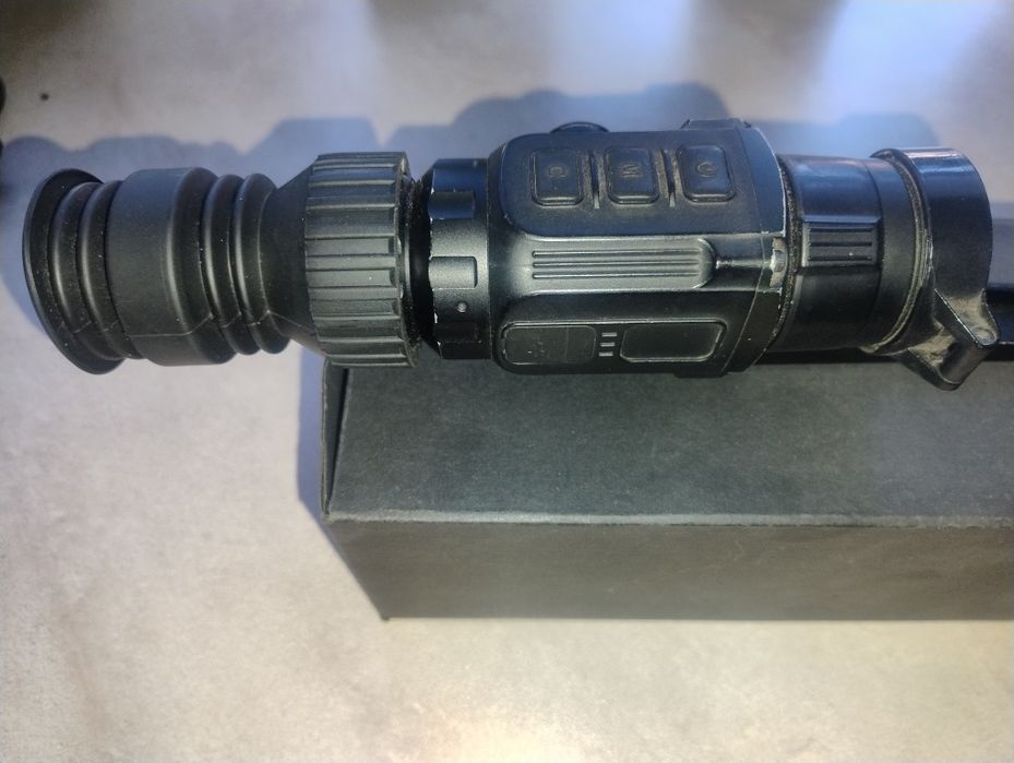 Kamera termowizyjna delta neon s1