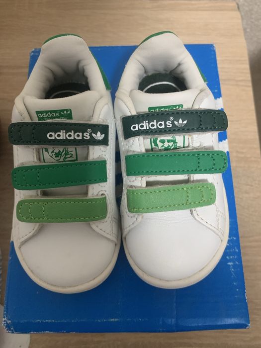 Кросівки на дівчинку Adidas Stan Smith