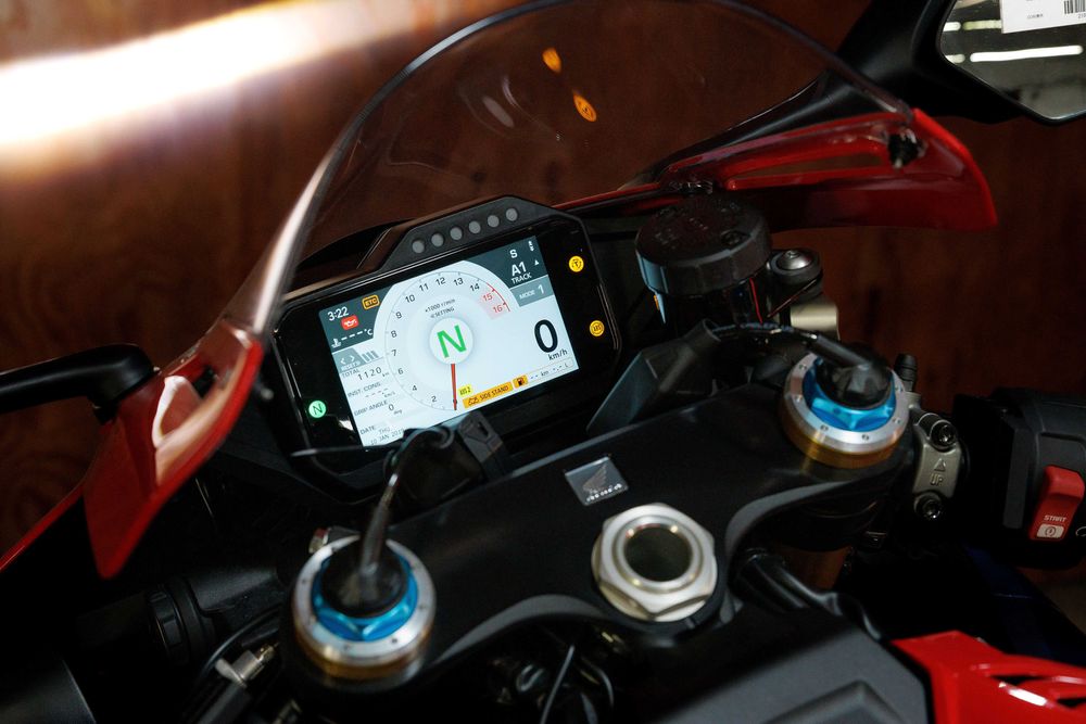 Honda CBR1000RR-R Fireblade SP із Японії