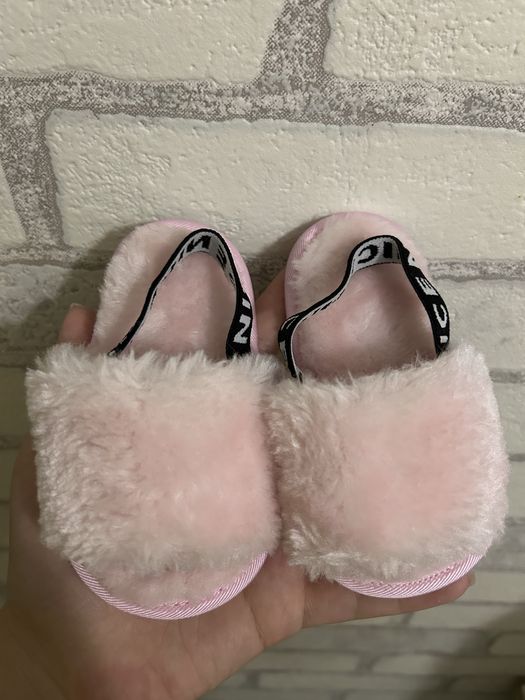 Тапочки дитячі.