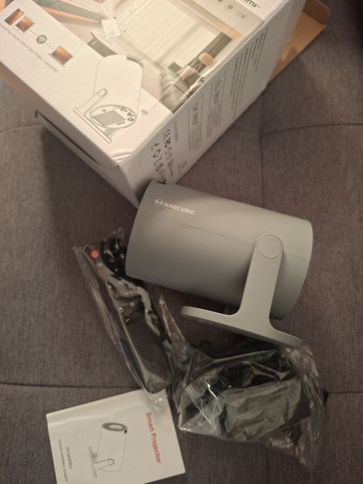 Projetor Magcubic 8K Android 14 HY300 Pro