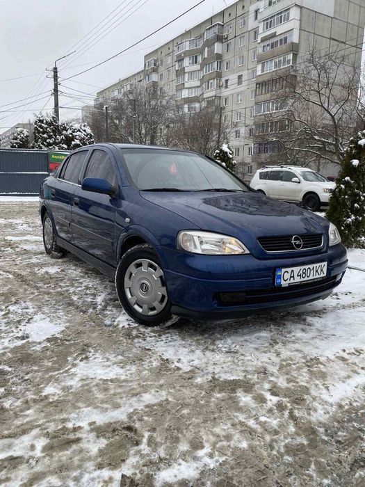 Opel  Astra Avangarde