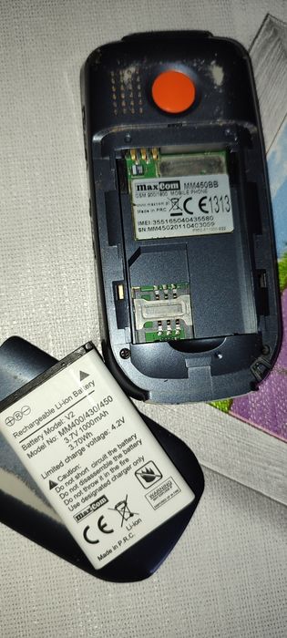 Telefon maxcom MM 450BB