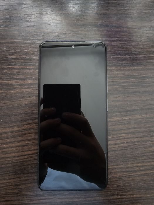 Телефон Xaomi mi 11i