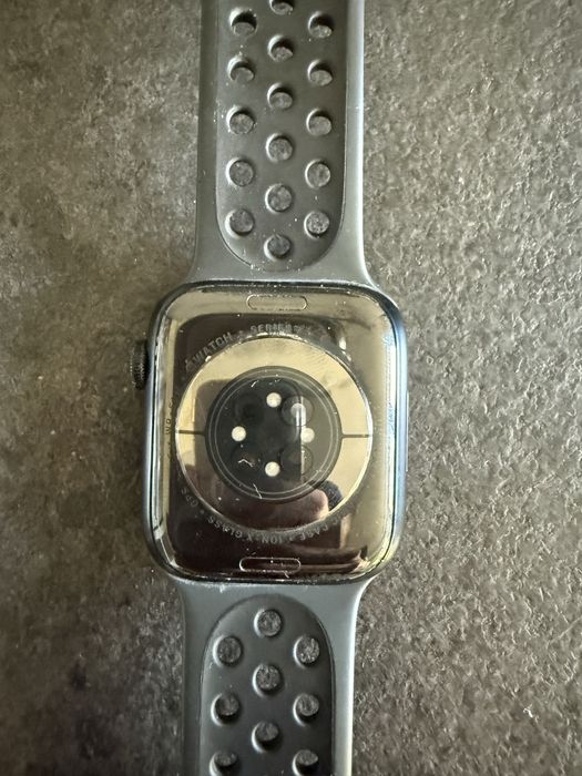 Sprzedam Apple Watch Series 7 Nike 45mm (GPS + Cellular)