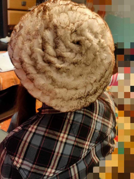 Продам женский зимний берет