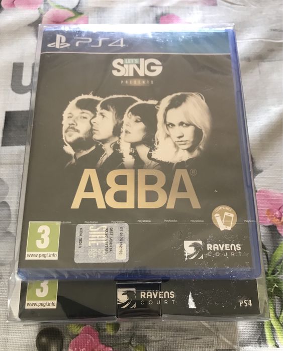 Jogo Let’s Sing ABBA + Micro PS4 selado
