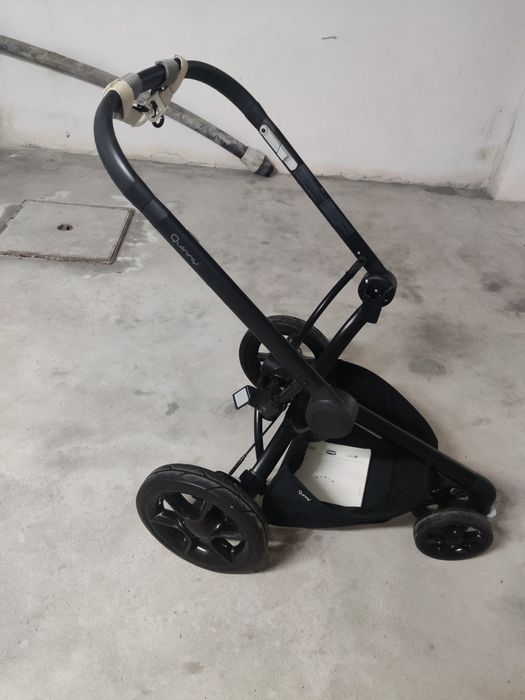Carrinho de Bebé Quinny Moodd - cor: Preto