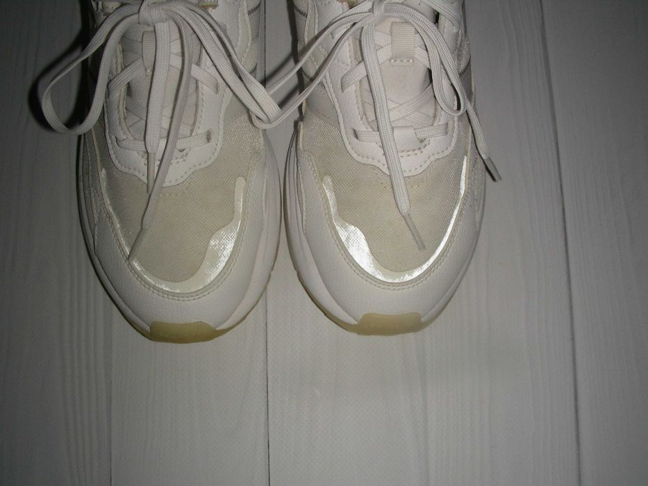 Кросівки adidas 41,5 р.