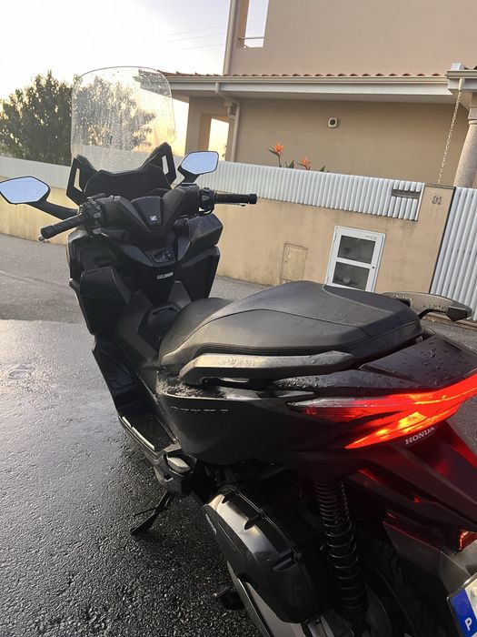 Honda FORZA 125 (Ano 2021) (Como Nova) (Negociável)