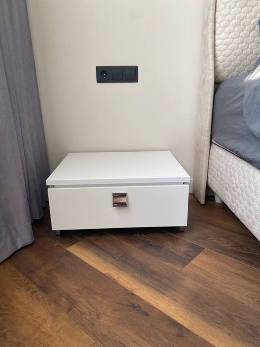 Тумбы прикроватные, новые, Италия