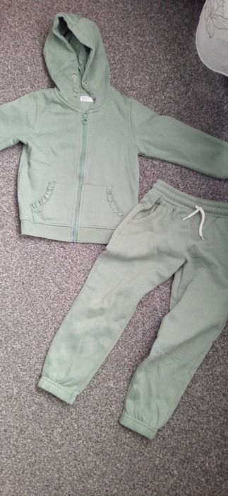 Komplet dresowy r. 116