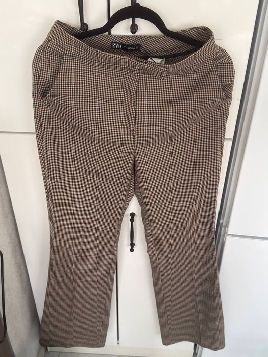 Класичні брюки Zara