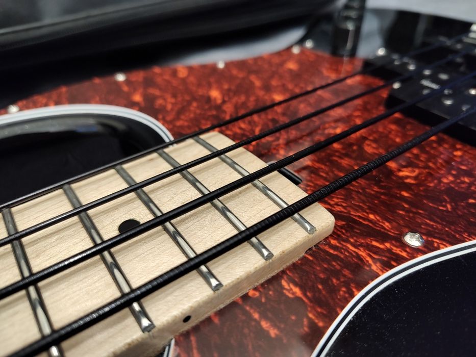 Bas elektryczny Sadowsky Metro Express