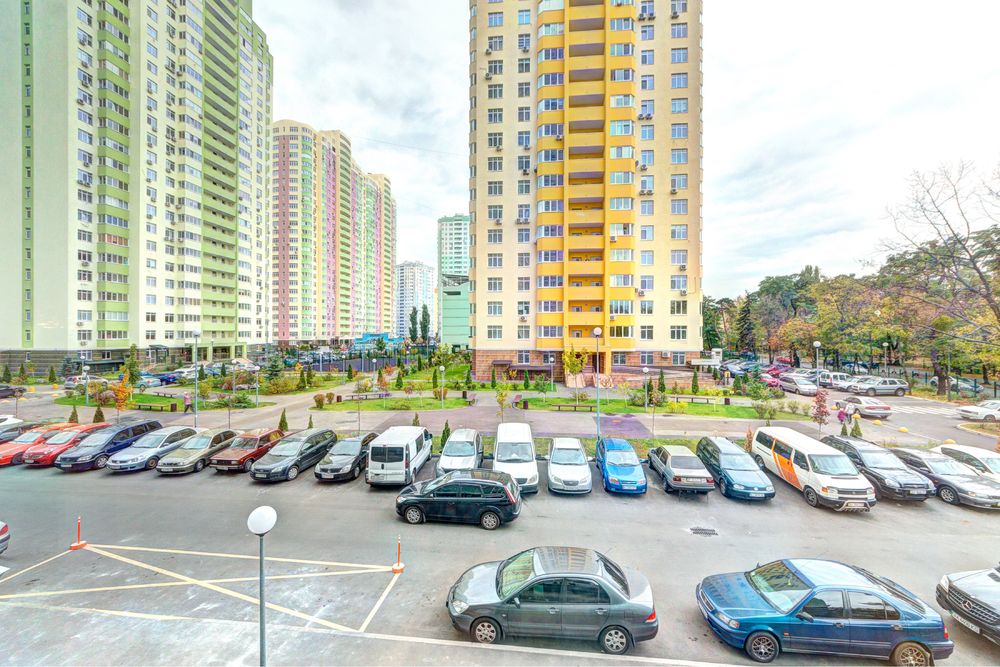 Вільна!  Подобова Оренда квартири.  Київ лівий берег