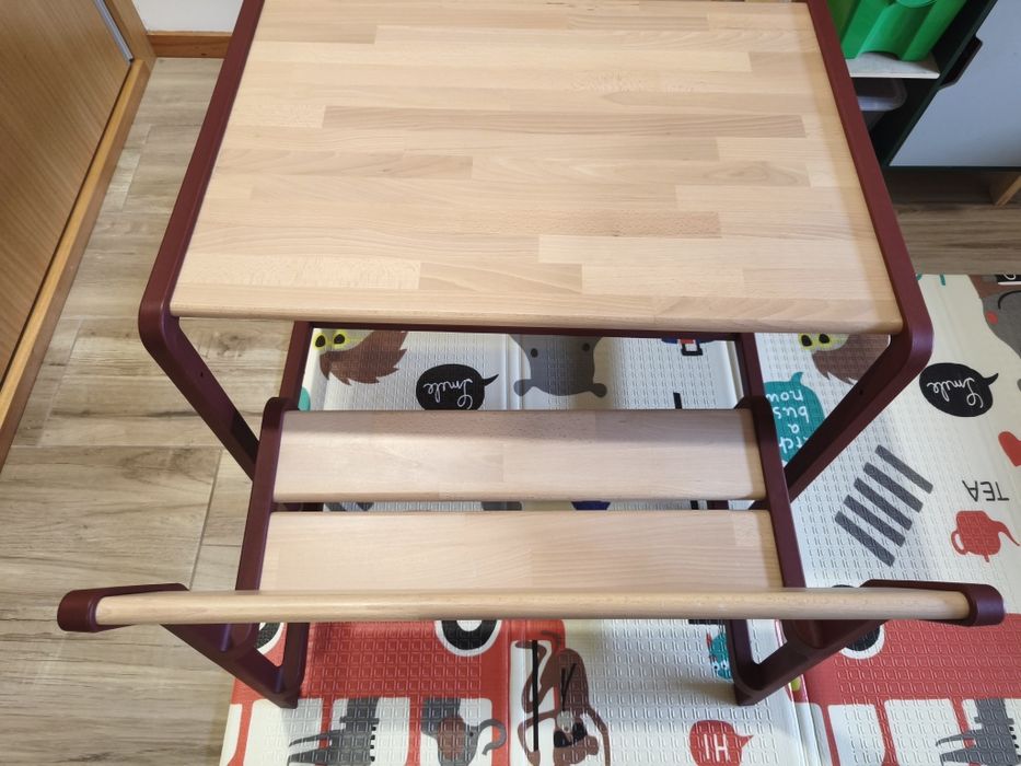 Secretária infantil