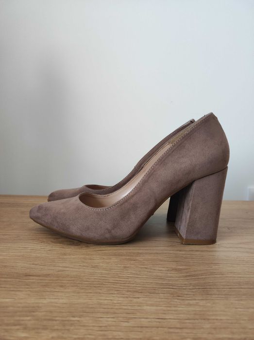 Sapatos Salto Alto