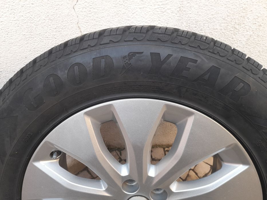 Jantes 18 Land Rover  Discovery Freelander Evoque Jaguar  pneus 255/60R18 Good Year