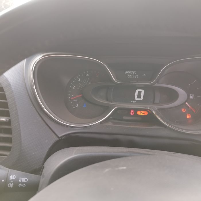 Renault Captur 1.5dci Anglik części