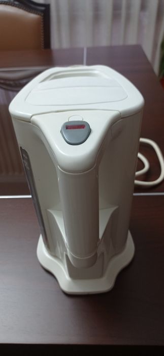 Cafeteira eletrica...