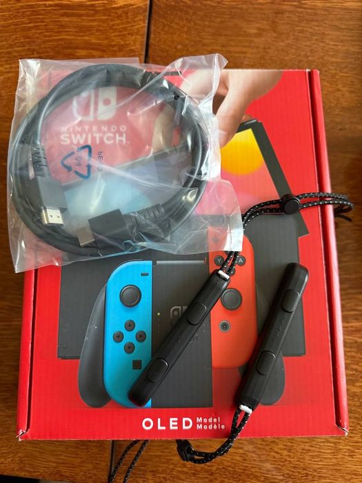 Nintendo switch  OLER 64гб як новий