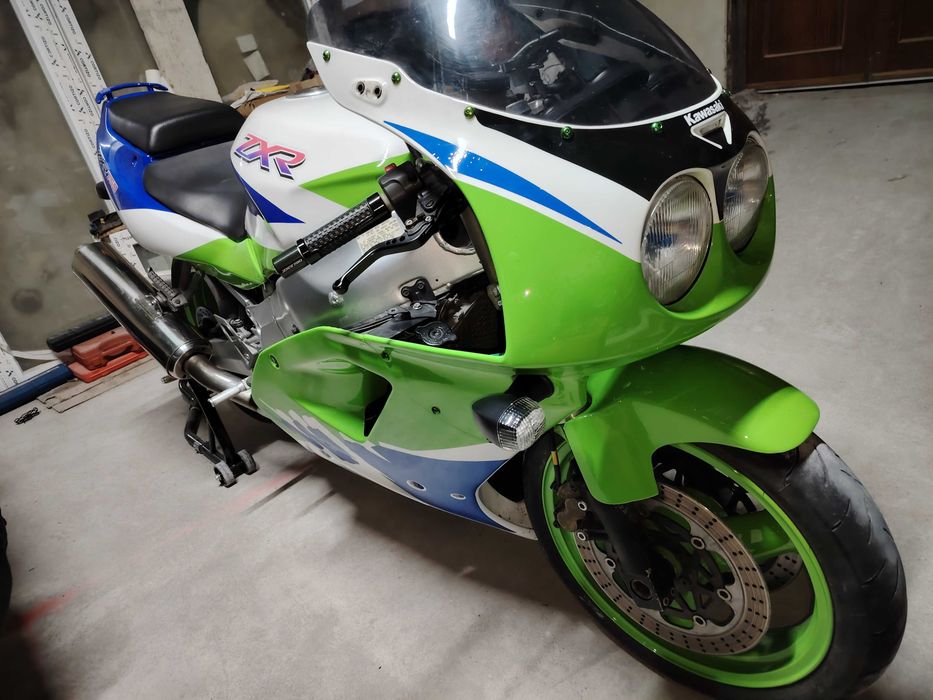 Kawasaki zxr 750