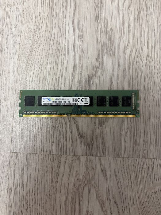 Оперативна памʼять Samsung DDR3 4GB 1600MHz