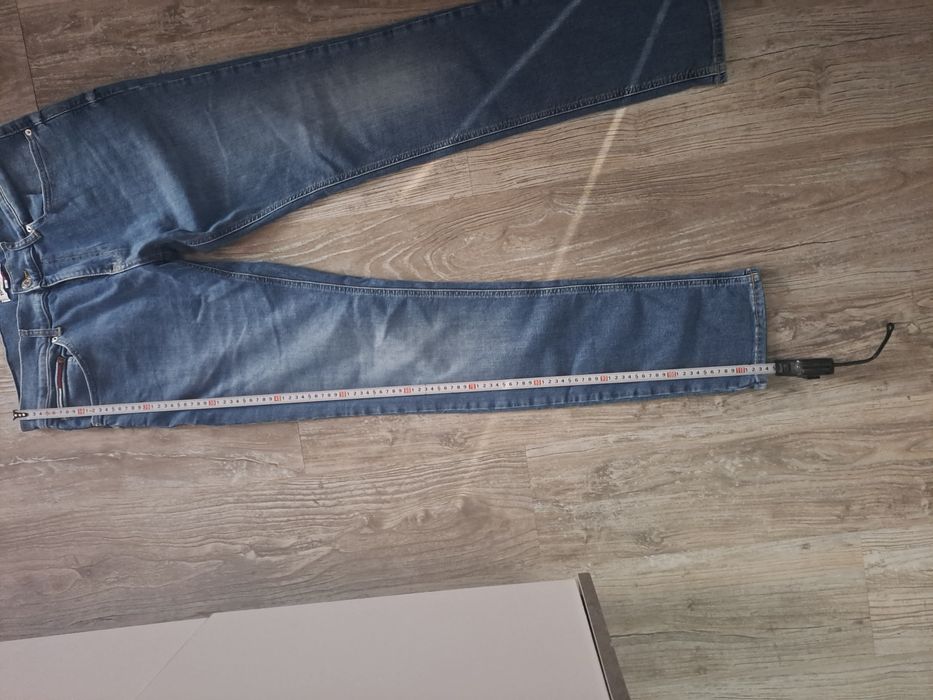 Spodnie Tommy Jeans