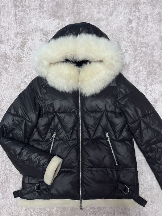 Пуховик жіночий зима