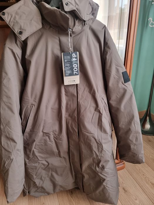 Нове жіноче  пальто пуховик jack Wolfskin