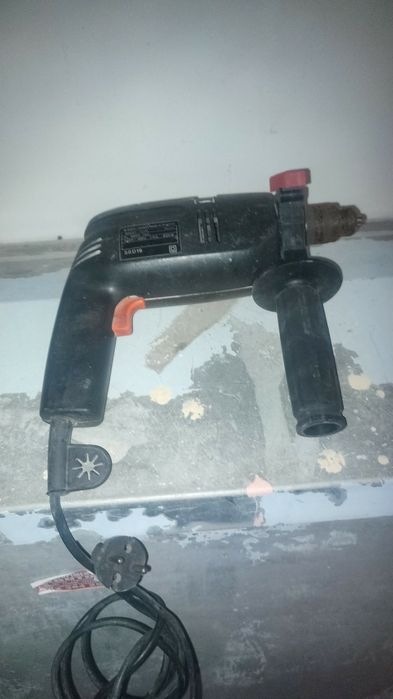 Vendo berbequim black decker
