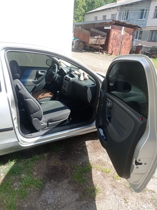 Продаю Опель корса 1, 0 газ