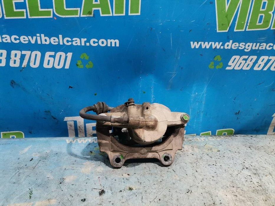 Calíper De Freio Dianteiro Esquerdo Fiat Grande Punto 199