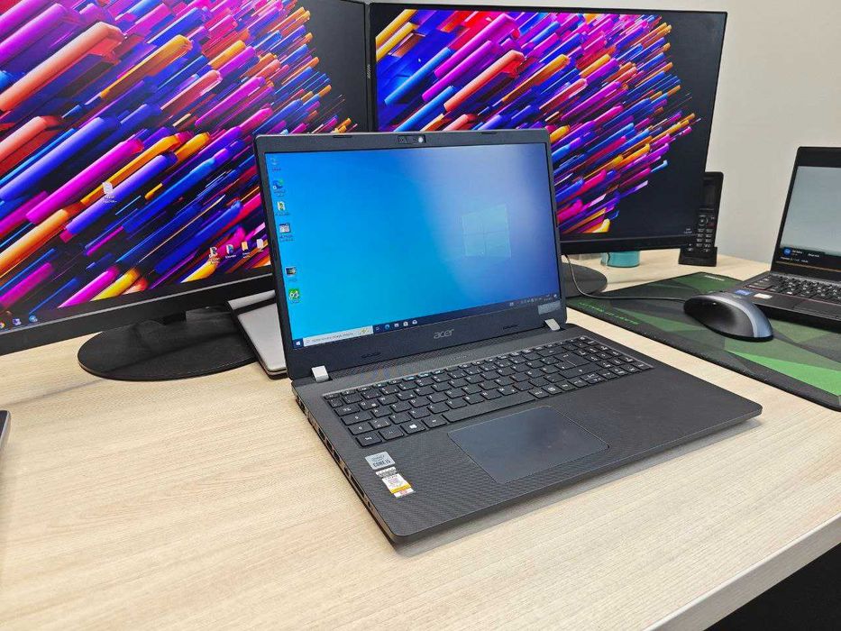 Ноутбук Acer TravelMate P215-52 •Core i5-10210U•8GB DDR4•256GB SSD