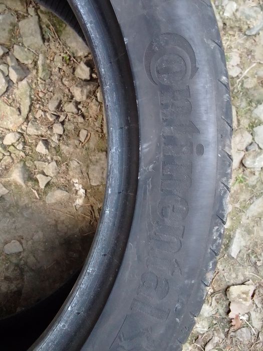 Cena za 2 Opony letnie 235/45r18 CONTINENTAL 2021r