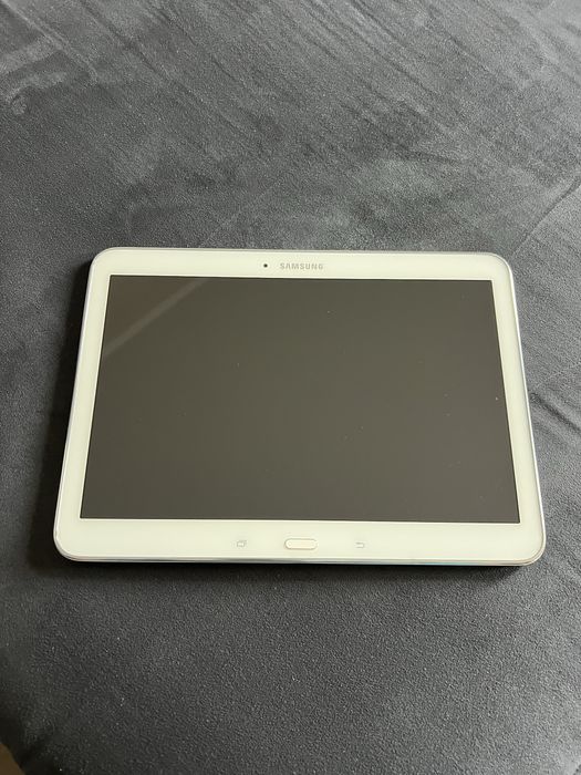 SAMSUNG Galaxy Tab 4