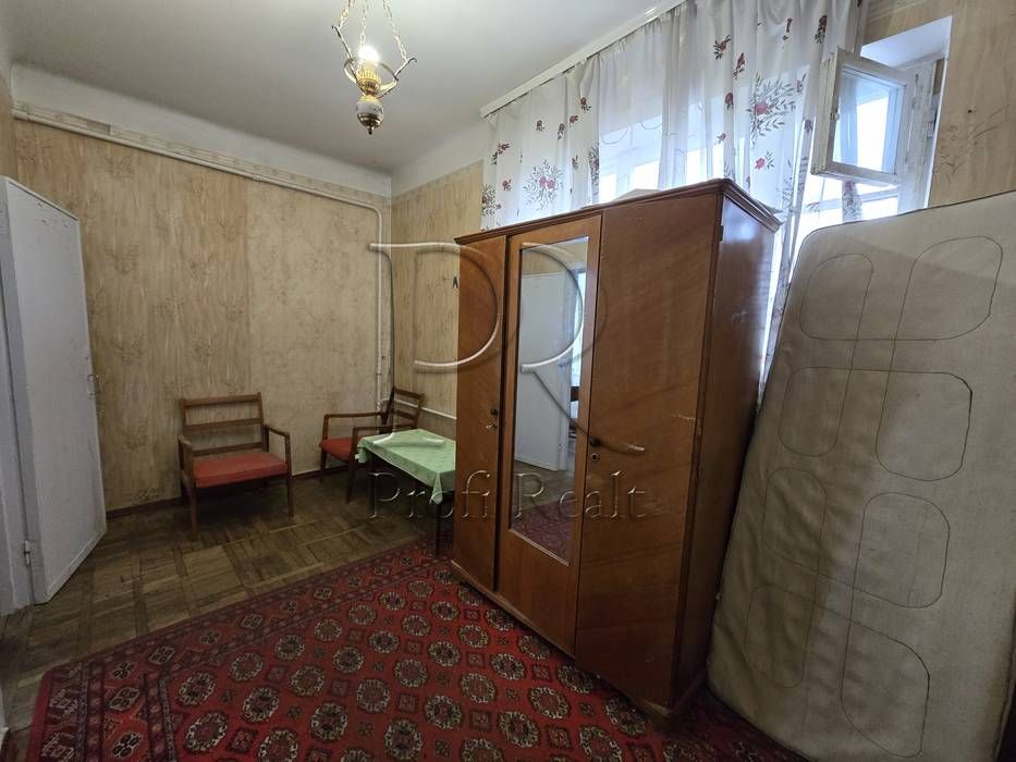 Продаж 2 кімн. квартири вулиця Антонова 35