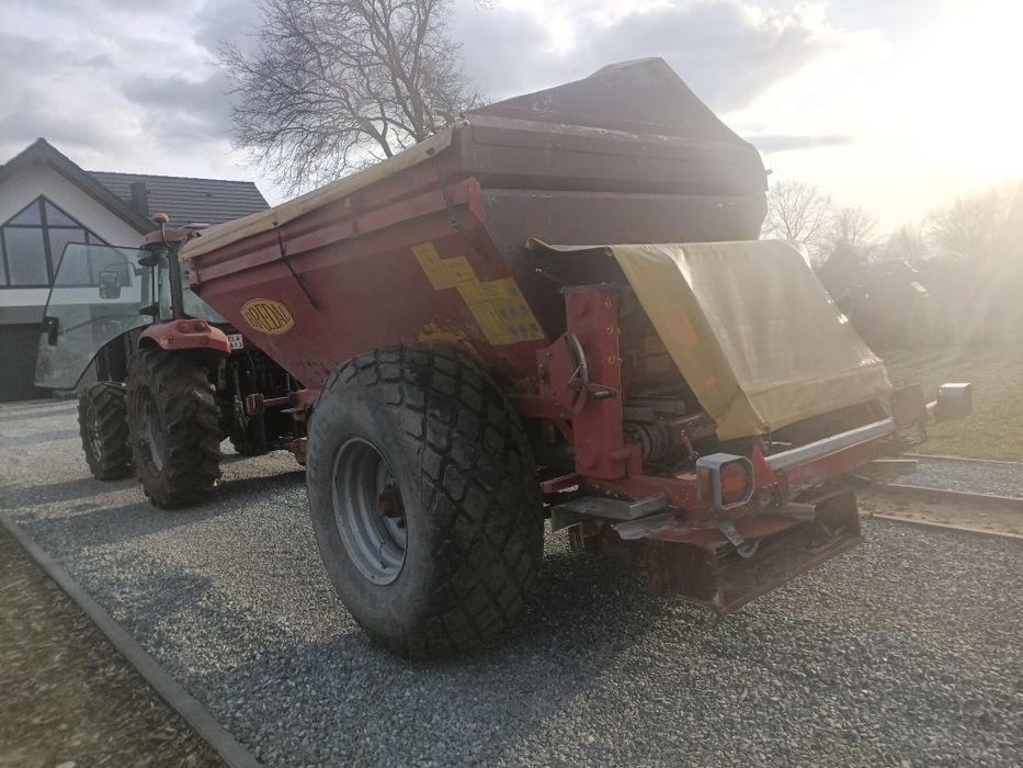 Rozsiewacz wapna nawozów bredal