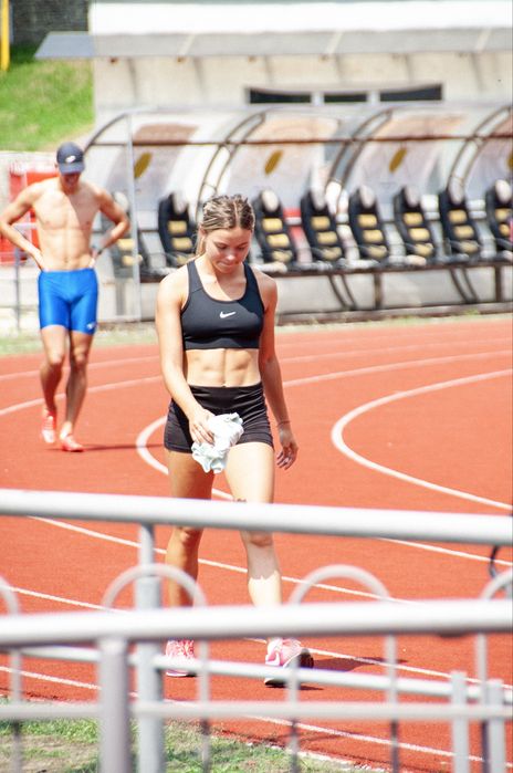 Тренер онлайн та офлайн