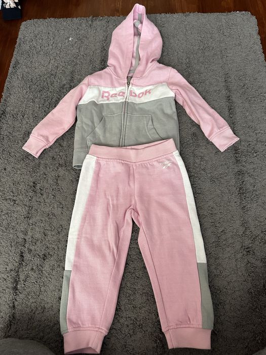 Костюми на дівчинку 86-92