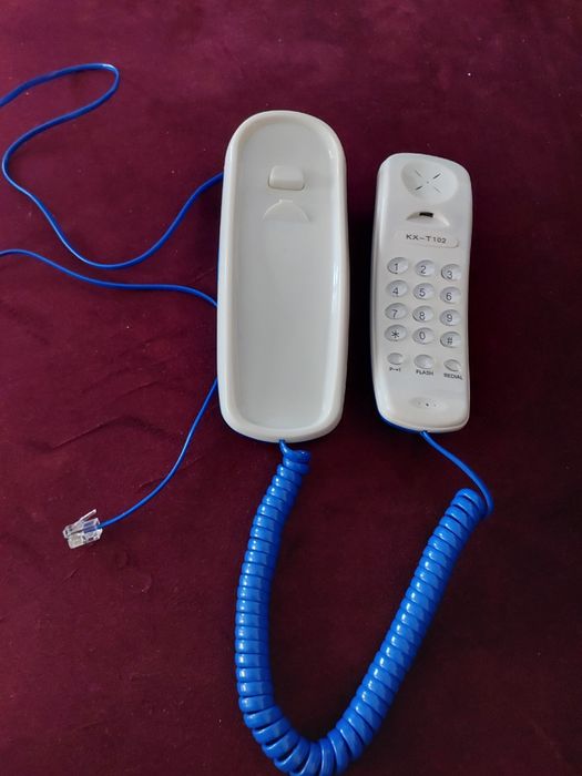 Aparat telefoniczny Tabby Japan KX-T102