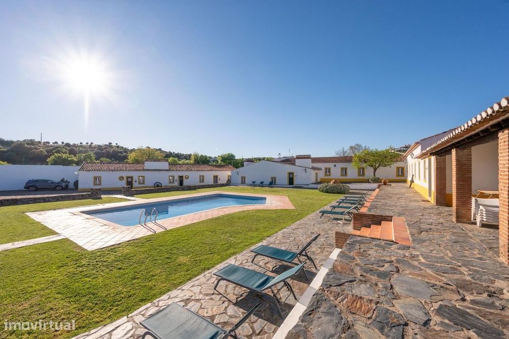 Quinta 4150 m2, Cabeço de Vide, Fronteira