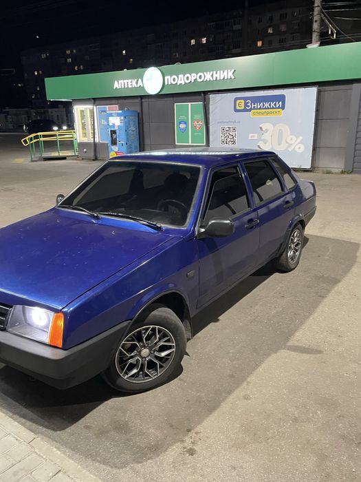 Ваз лада 21099.