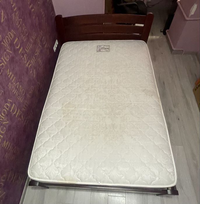 Ліжко з буку 140х200 з матрацом