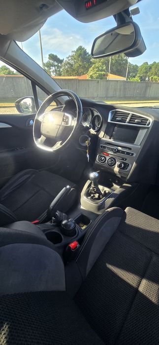 Citroën C4 1.2 PureTech Feel (2016) "201.000km REAIS" Consumos Baixos COMPLETAMENTE NOVO!! (5150€)