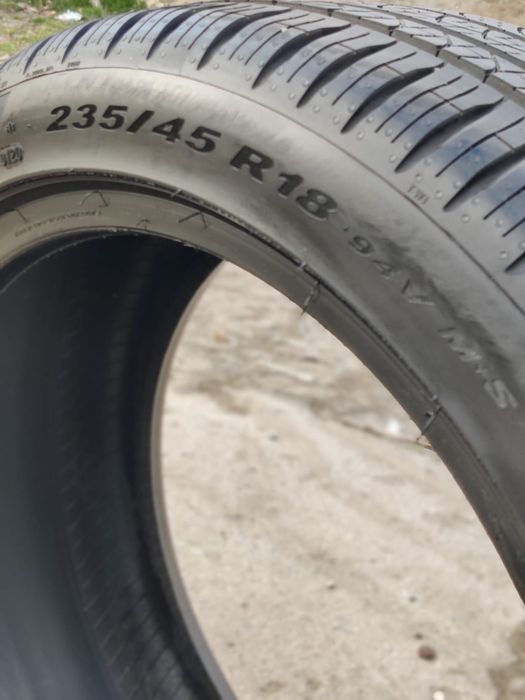 Всесезонные Шины Pirelli P Zero 235/45 R18 94V M+S